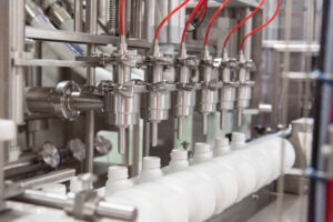 6-head bottle filling line
